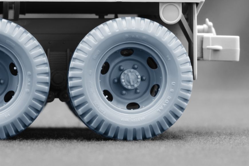 Studebaker US6 набір коліс Bar Grip для ICM, 1/35 WW-35033 фото
