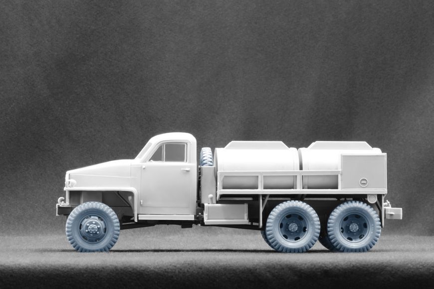 Studebaker US6 набір деформованих коліс Bar Grip для ICM, 1/35 WW-35033W фото