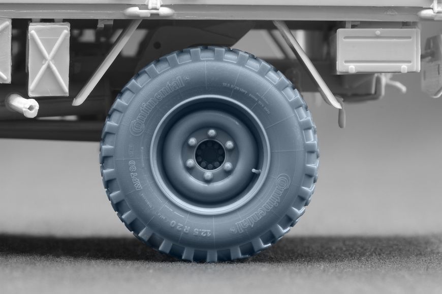 Unimog U1300L MPT 80 Ordinary Wheel Set for Revell, 1:35