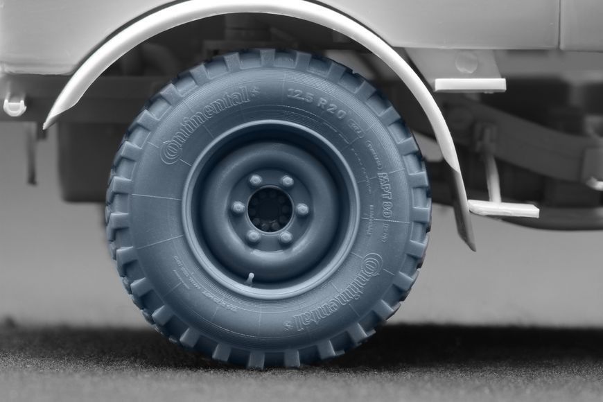 Unimog U1300L MPT 80 Ordinary Wheel Set for Revell, 1:35
