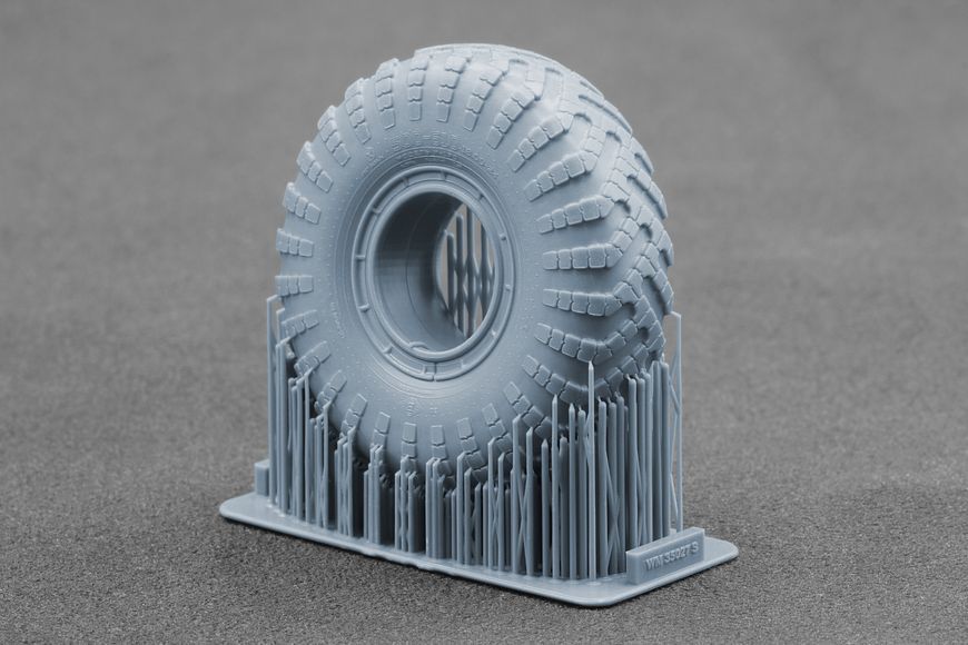 MAZ-537 I-170 Ordinary Wheel Set for Trumpeter, 1:35