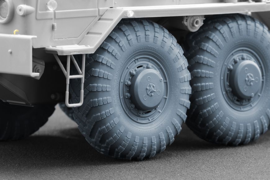 MAZ-537 I-170 Ordinary Wheel Set for Trumpeter, 1:35