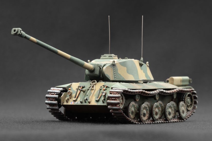 FCM 50t &mdash; Важкий французький танк. Масштабна модель, 1/72 SM-72001 фото