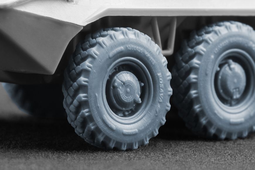 BTR-80 APC KI-113 Ordinary Wheel Set for ACE and Trumpeter, 1:72