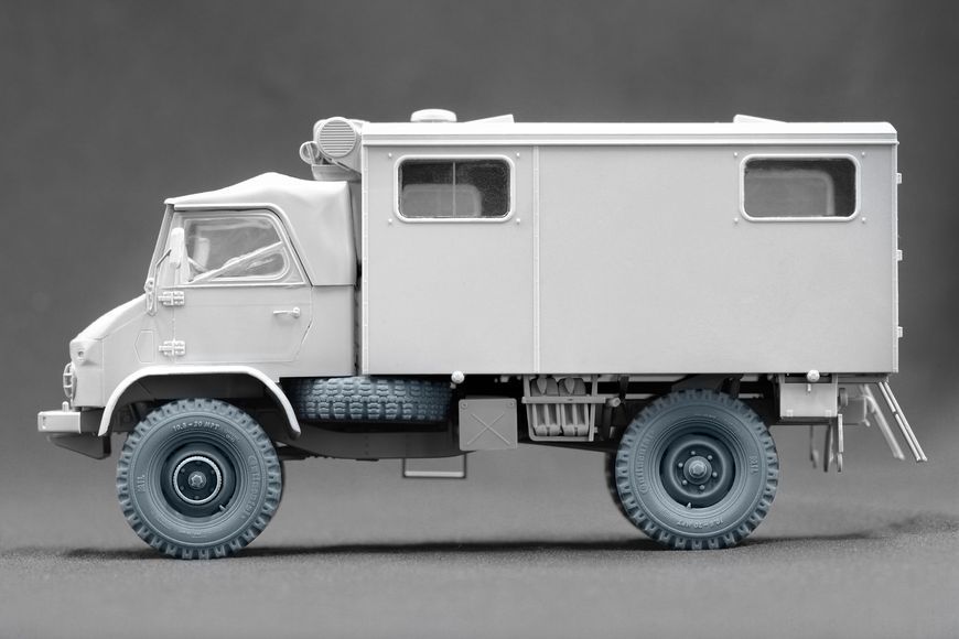 Unimog S 404 набір коліс M/L для ICM, AK Interactive, 1/35 WM-35022 фото