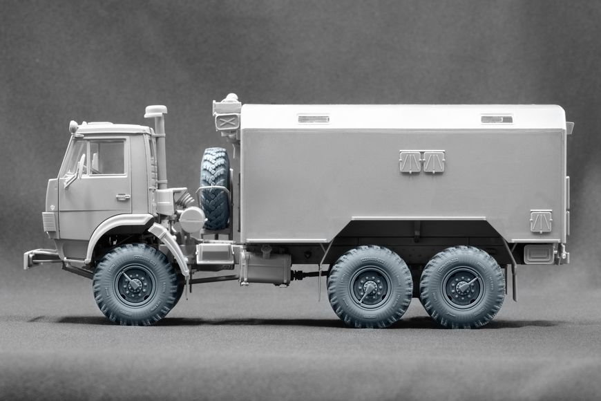 KAMAZ-4310 I-P184 Ordinary Wheel Set for ICM, 1:35