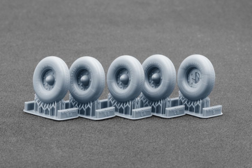 Kubelwagen type 82 Balon 1 Ordinary Wheel Set for Meng, Tamiya, 1:35