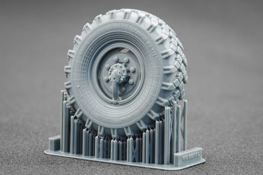 ZIL-131 KI-113 Ordinary Wheel Set for Trumpeter, 1:35