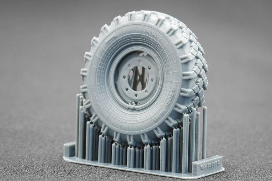ZIL-131 KI-113 Ordinary Wheel Set for Trumpeter, 1:35